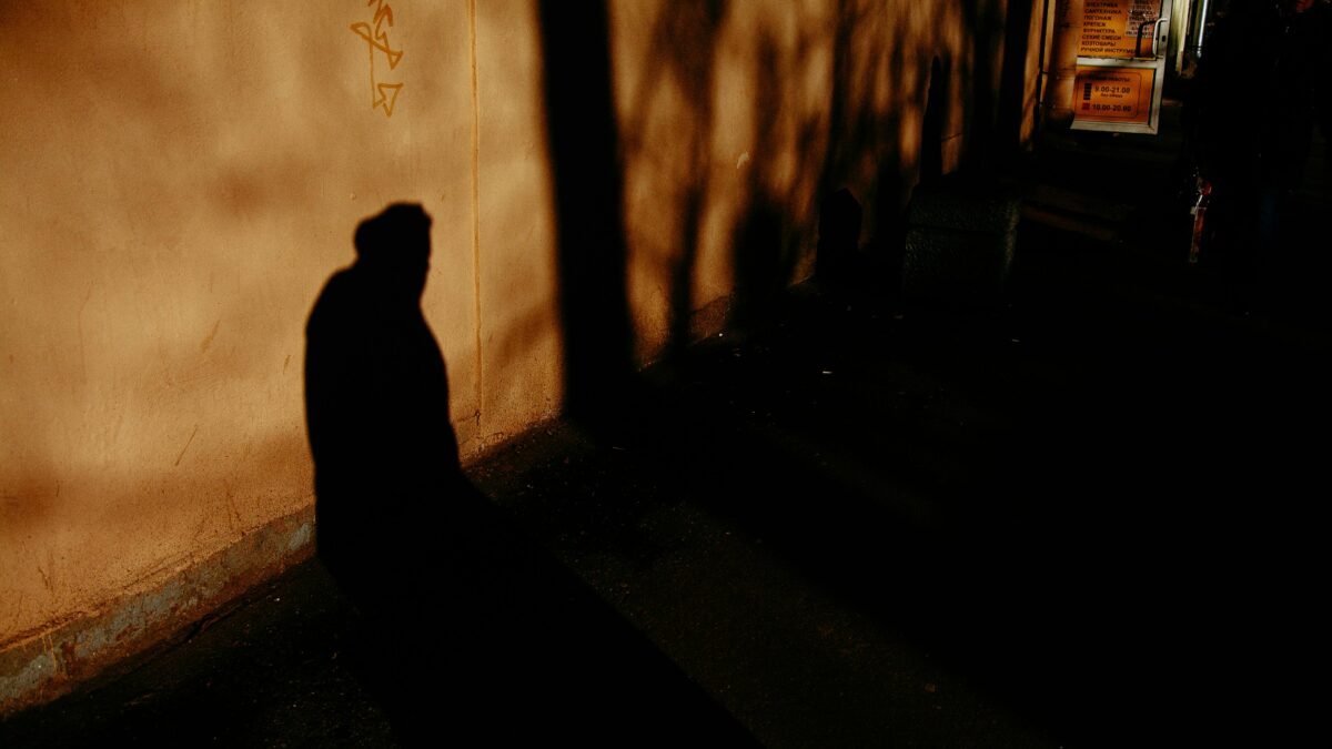 Want to Become a Street Photographer? Follow These  Easy Steps